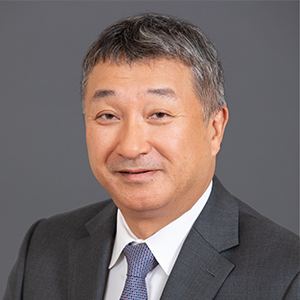 服部 経治